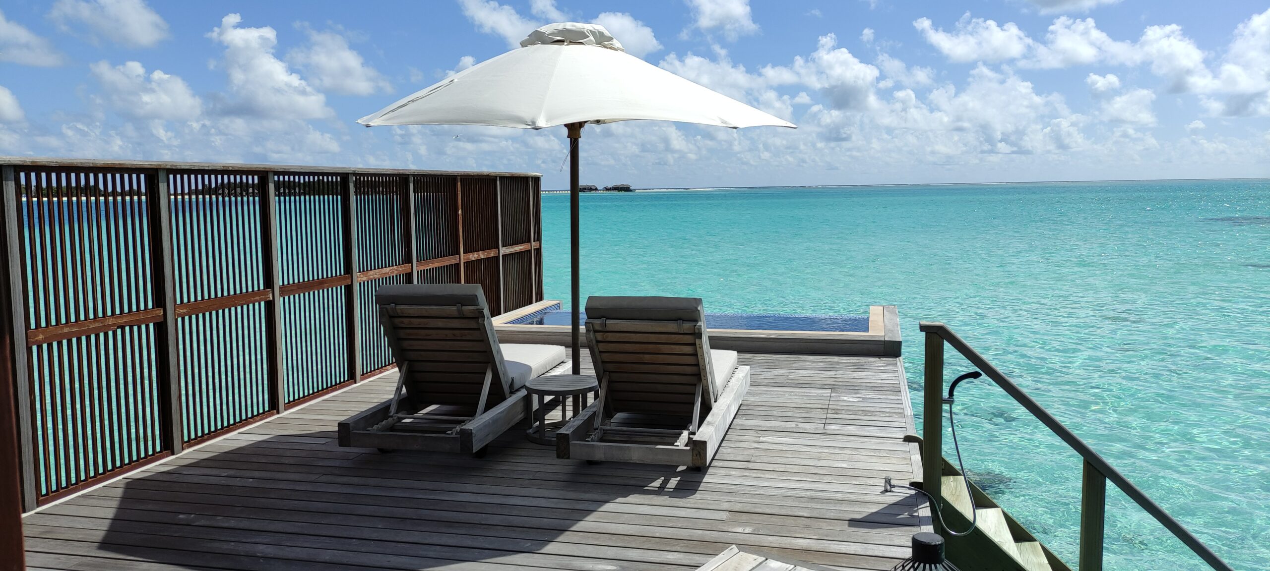 elfbar elfa master akku 🏝️Neue Regeln für Tabak und E-Zigaretten auf den Malediven!🏝️ Schwere  Zeiten für Raucher... Seit dem 9. November 2024 gibt es neue Einfuhrregeln  für Tabakprodukte auf den Malediven. Für Touristen gilt: 🚬 Bis